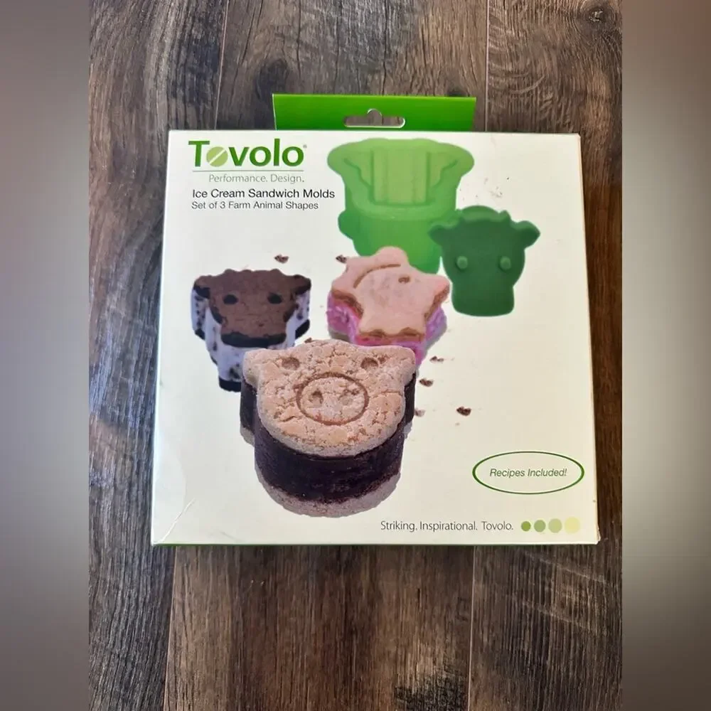 NIB Tovolo ice cream sandwich molds farm animal molds kids mommy & me ideas toy